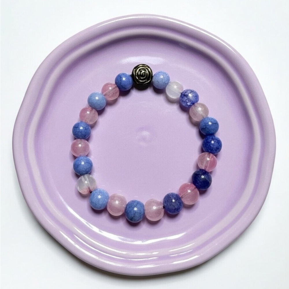 Beaded Stretch Bracelet in Lavender Blue and Pink